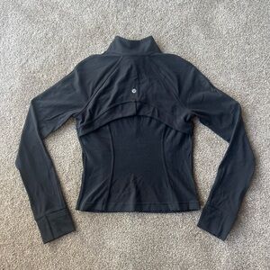 Lululemon (6) Define Cropped Jacket - Black